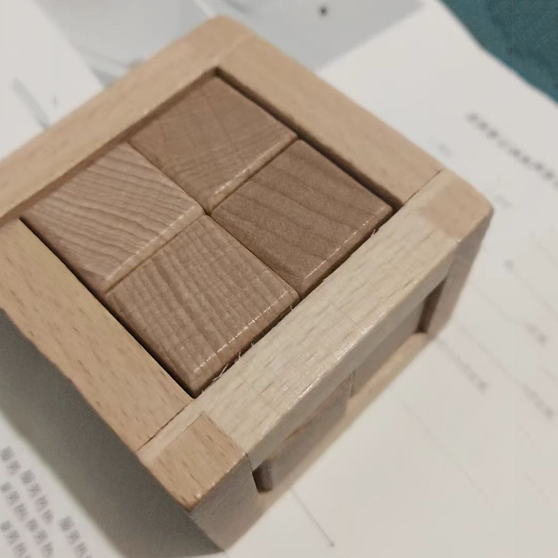 Edukacyjne zabawki rozwiązywan – Woodworking Game recenzja i cena
